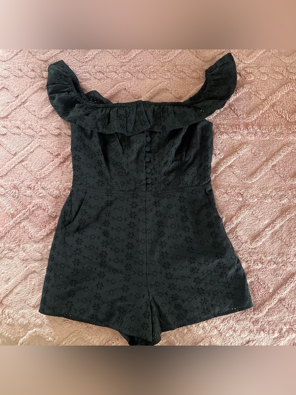 Kimchi Blue Black Ruffled Eyelet Lace Romper Size M